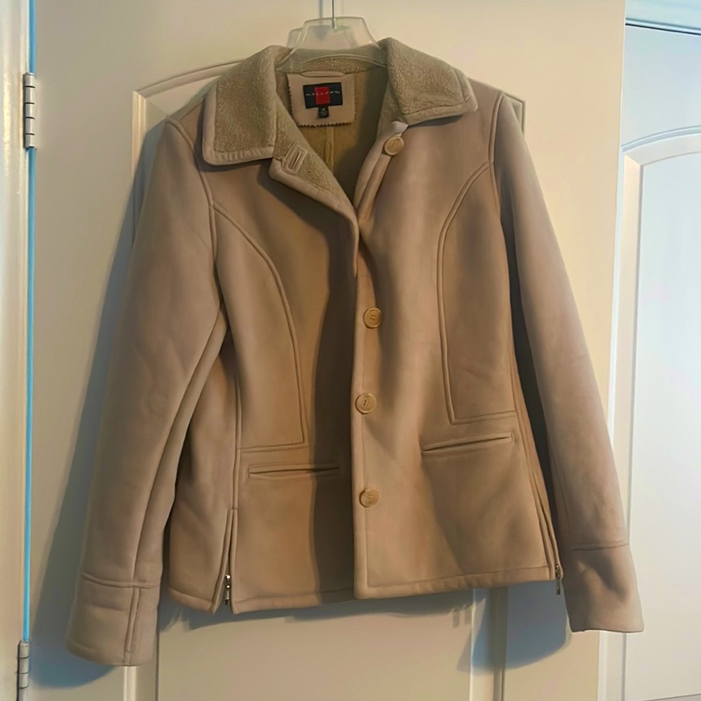 Almost brand new tan jacket
